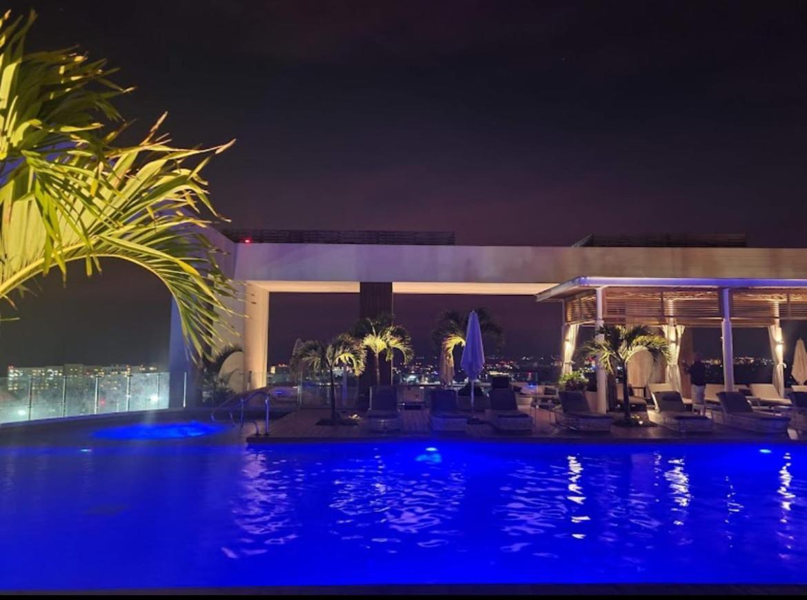 新巴利亚塔 Grand Luxxe With Free Golf酒店 外观 照片