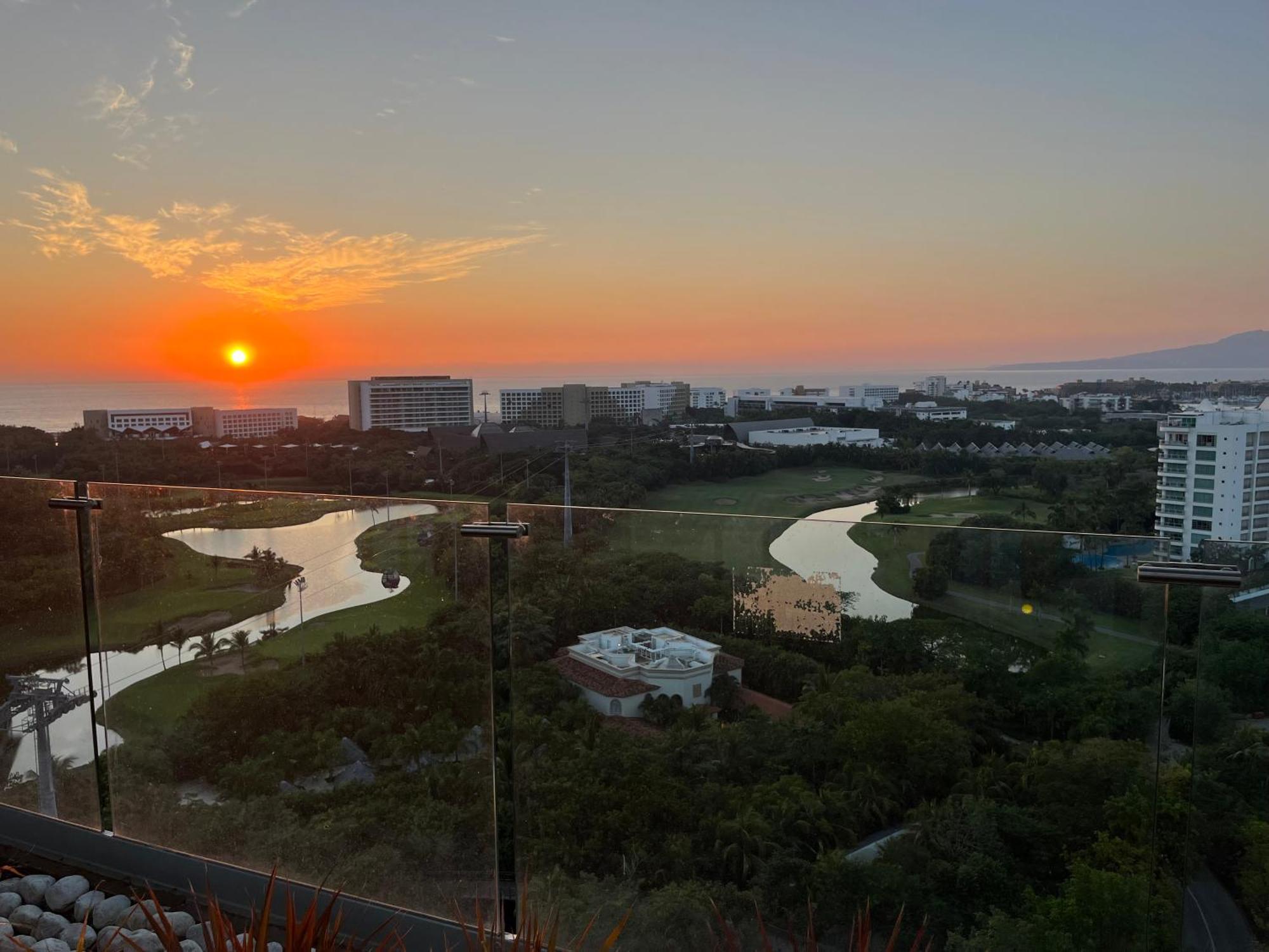 新巴利亚塔 Grand Luxxe With Free Golf酒店 外观 照片