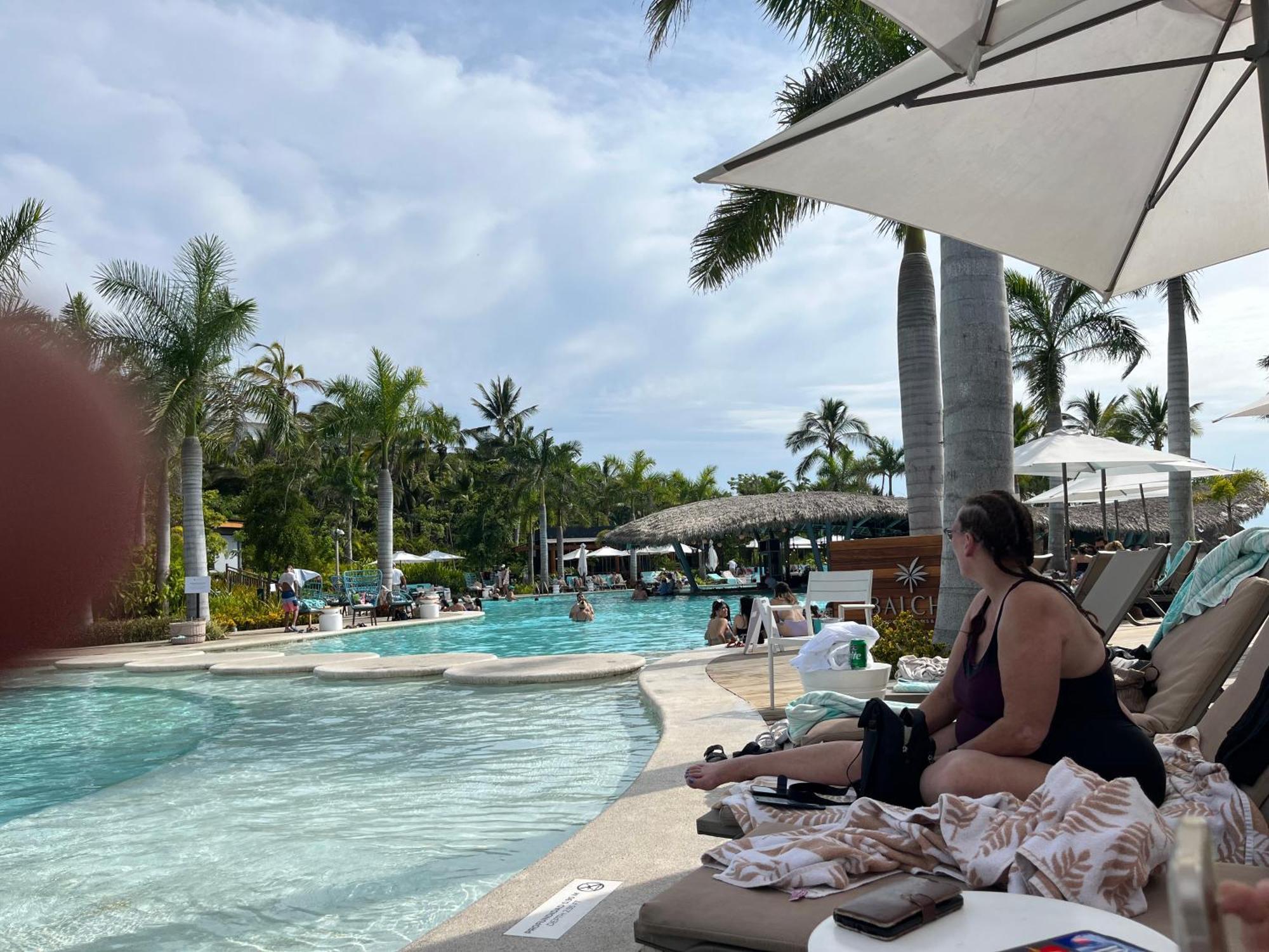新巴利亚塔 Grand Luxxe With Free Golf酒店 外观 照片